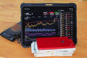 法人カードを利用した経費精算のメリットとは？