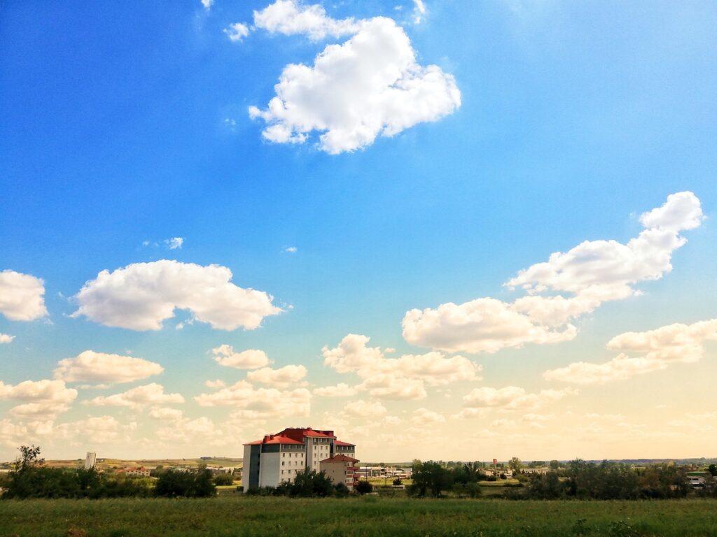 クラウド経費精算システムの料金はどのくらいかかる？