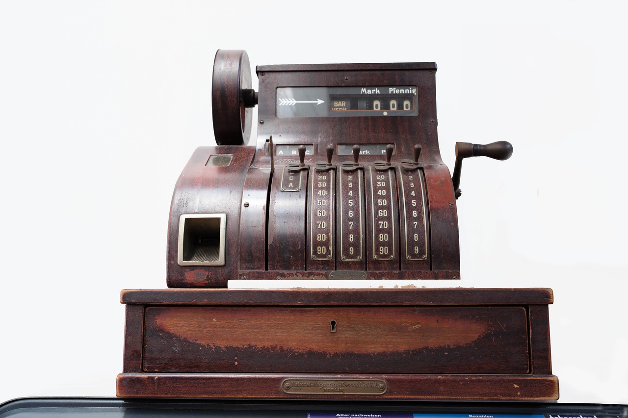 経費精算に必要な維持費の計算方法は？