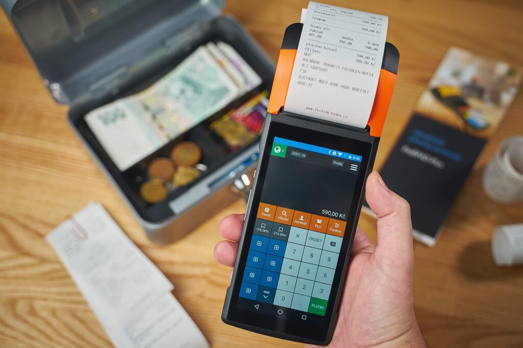 freeeの経費精算を無料トライアルで申し込む方法は？